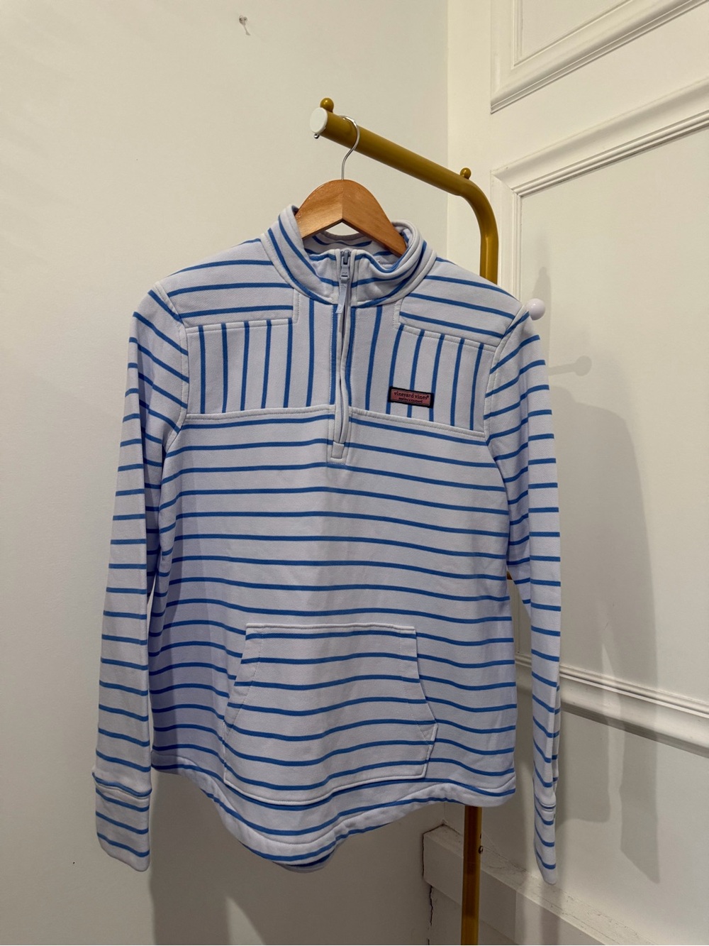 Vineyard Vines Blue and White Striped Quarter-Zip Pullover unisex